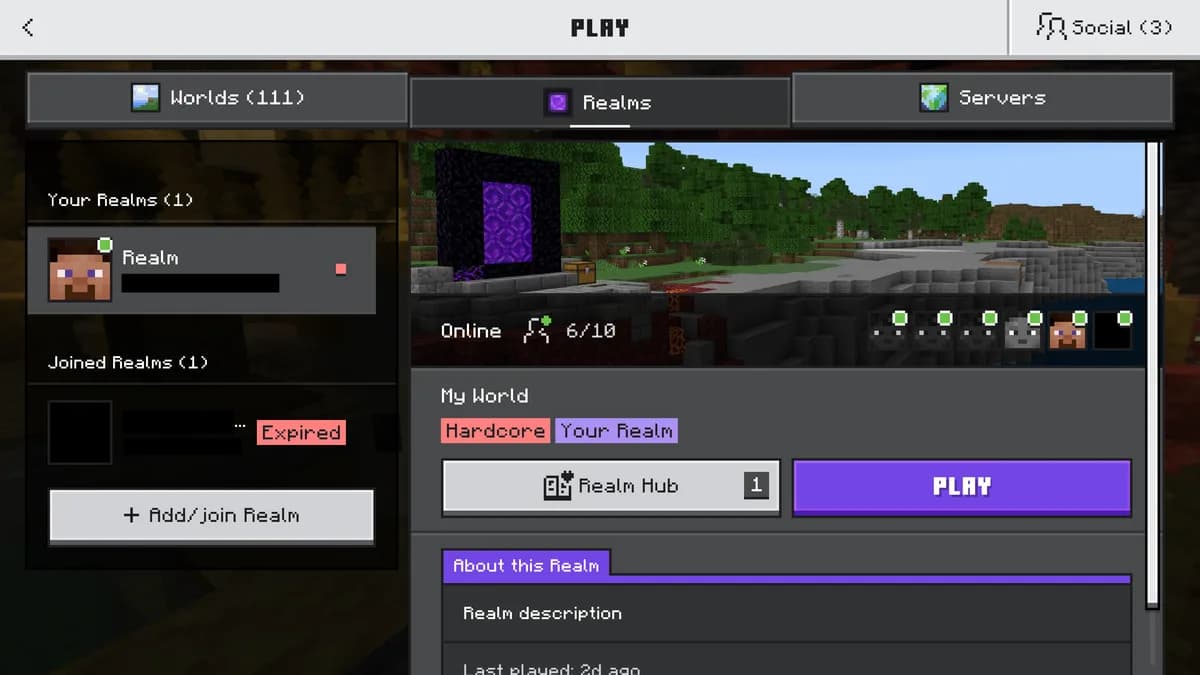 Zakładka Realms w Bedrock Edition z własnym Realmem, liczbą graczy i przyciskiem Graj